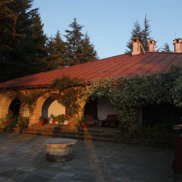 Khali Estate, hotel v destinaci Binsar