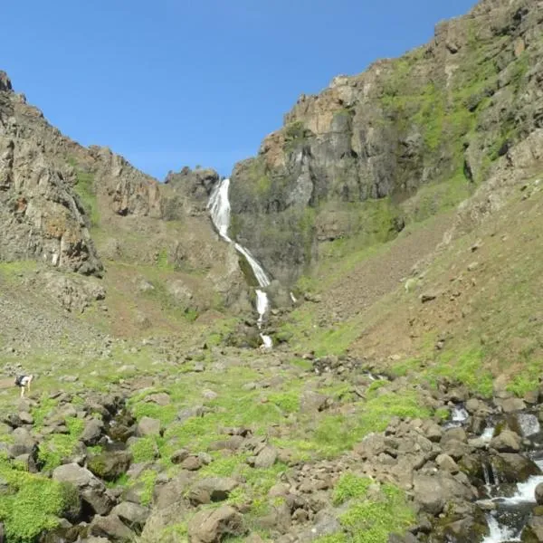 Miðjanes Reykhólahrepp: Reykhólar şehrinde bir otel