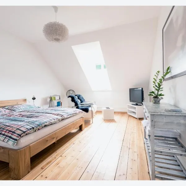 Bed & Kitchen am Tavelweg - Adults Only, hotel v destinaci Bern