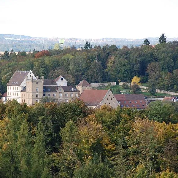 Schloss Weitenburg, hotel in Haigerloch