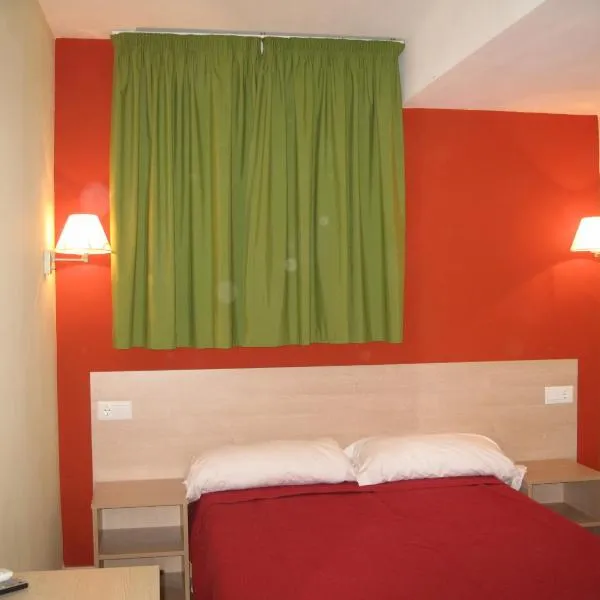 Hostal Ducal, hotel v destinaci Gandía