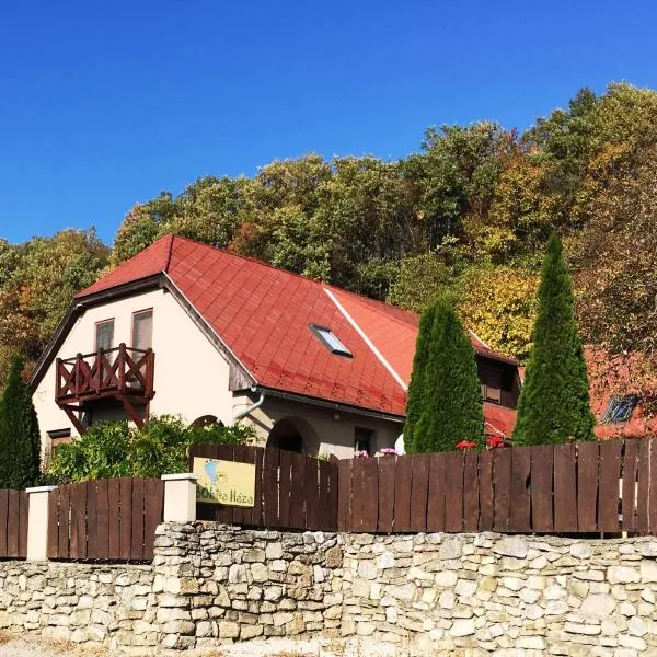Bóbita Háza – hotel w mieście Eplény
