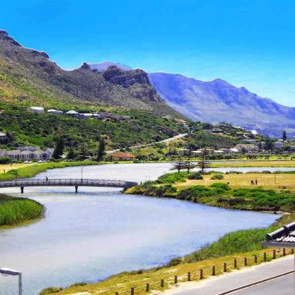 The Muize, hotel in Muizenberg