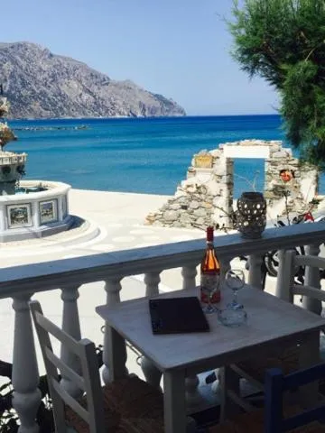 Maistrali Studios, hotel v destinaci Diafánion