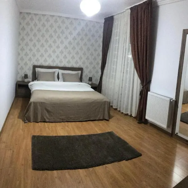 Apartament Toamnei, hotelli kohteessa Rîşnov