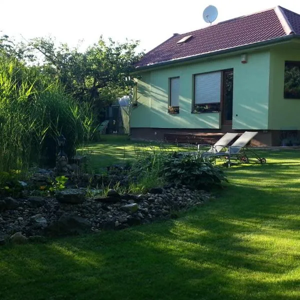 Prázdninový dům u lesa, hotel ve Znojmě