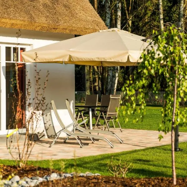 Ferienhaus Rügensonne Glowe - Rügen, hotel in Glowe