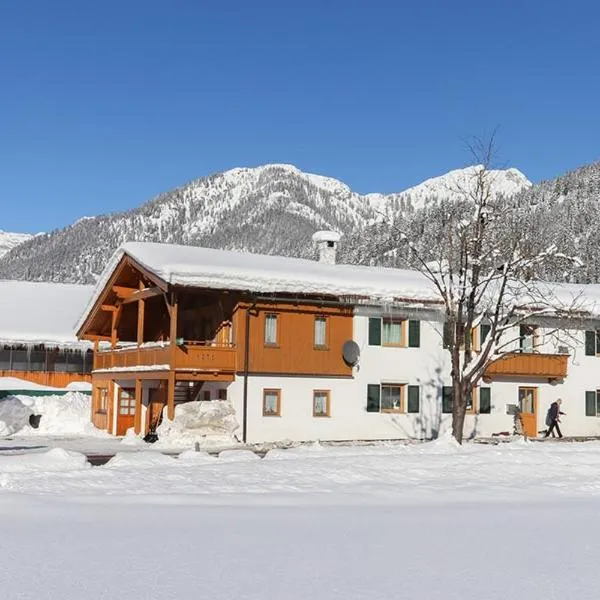 Gertis Ferienwohnung, hotell i Hochfilzen