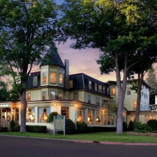 Stafford's Bay View Inn, hotel v destinaci Petoskey