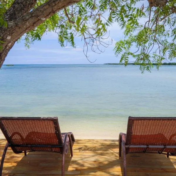 Lander's Bay Resort, hotel di Lautoka