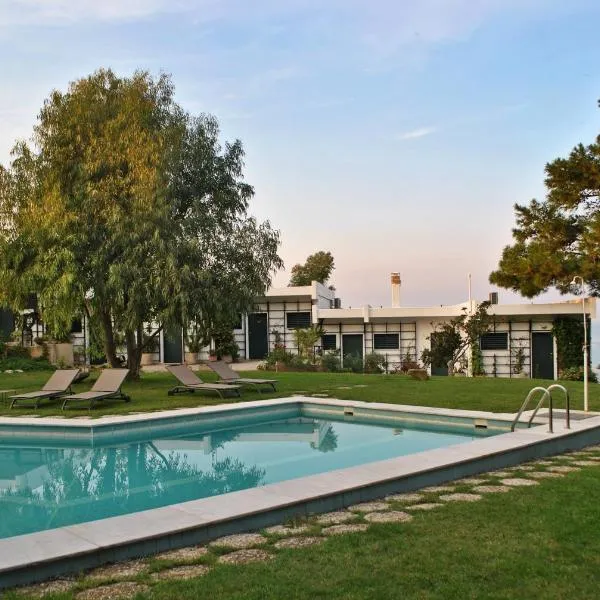 Angelbay Bungalows, hotel a Agia Triada