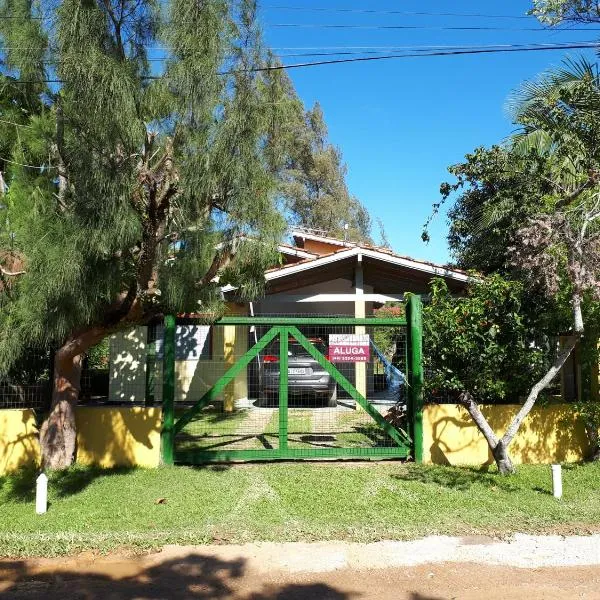 Casa Praia da Barra, Garopaba, hotel u gradu Garopaba