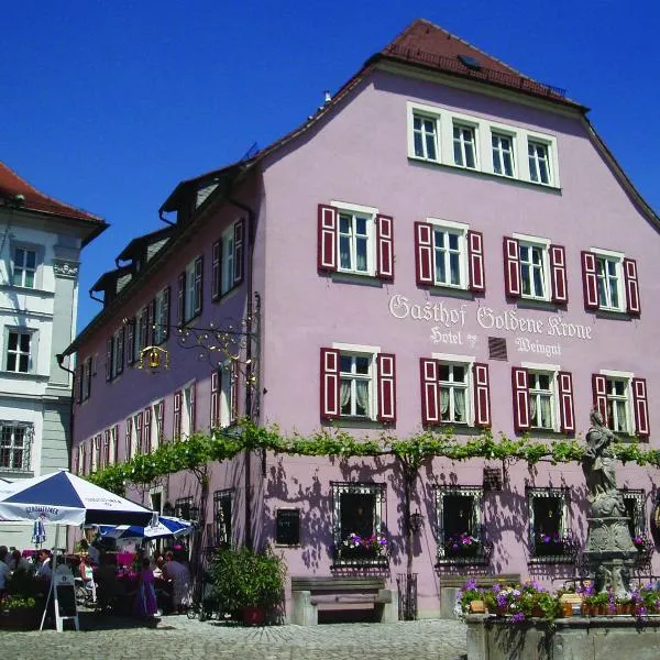 Gasthof & Hotel Goldene Krone, hotel di Iphofen