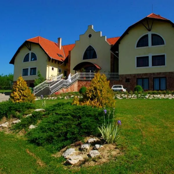 Békesség Szigete, Klasszik Apartman, hotel in Veszprémvarsány