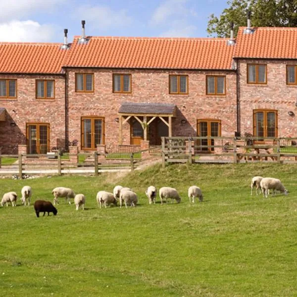 Red House Farm Cottages, hotel in Beverley