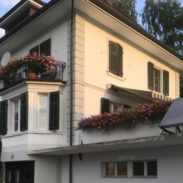 B&B Stirnimann, hotel en Bunzen