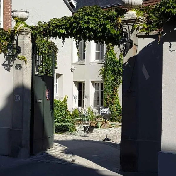 Au Jeu de Paume, hotel v destinaci Épernay