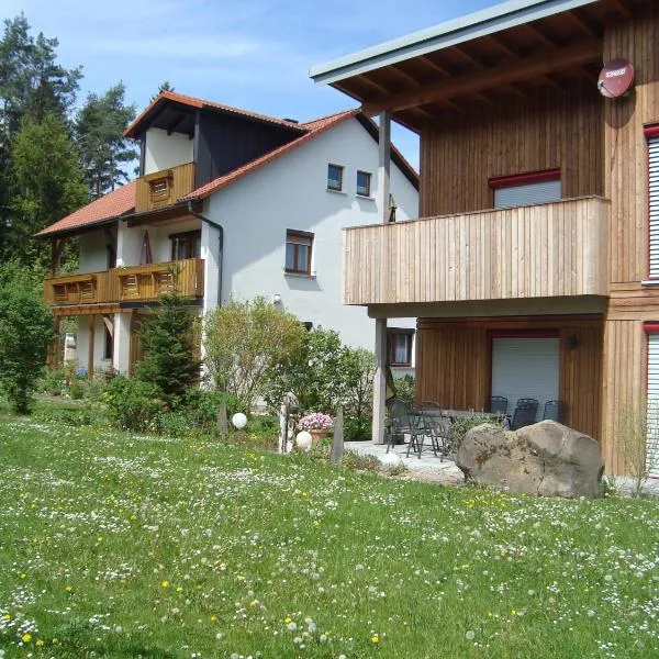 Ferienhaus Brütting, hotel v destinaci Pottenstein