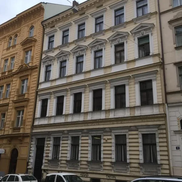 Hostel EMMA, hotel di Praha