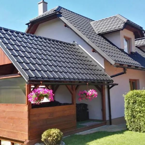 Apartmány u tenisového kurtu, hotel in Mosty u Jablunkova