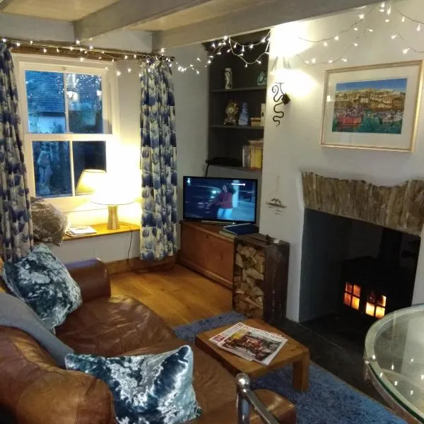 Sky Cottage, hotel em Fowey