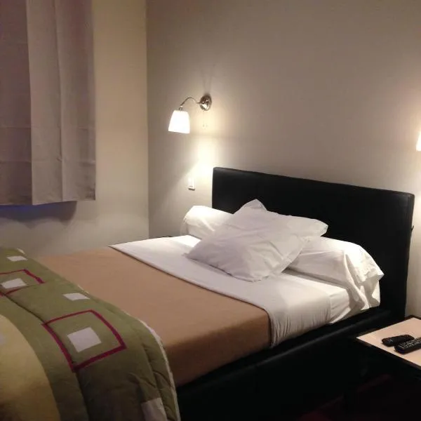 Hôtel Cuulong, ξενοδοχείο σε Labarthe-Inard