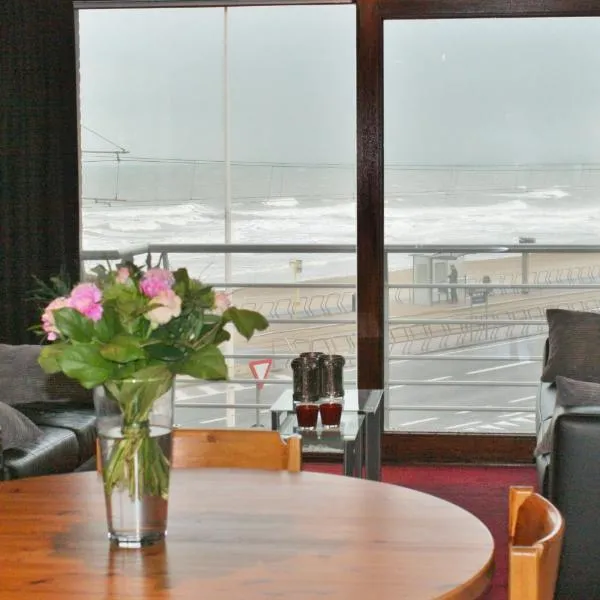 Appartement met zeezicht max 6 p, hotel Oostendében