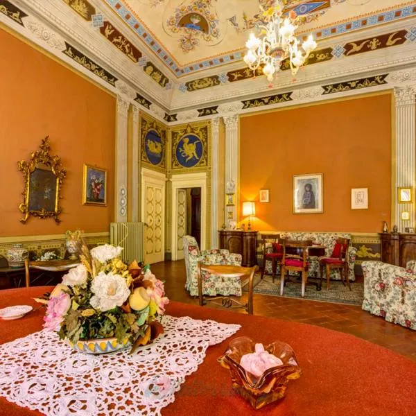 Residenza Storica Palazzo Ricciarelli, hotel in Volterra