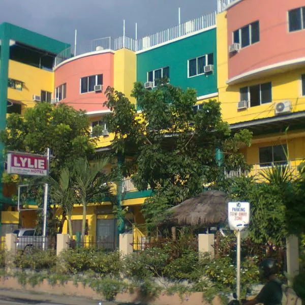 Lylie Hotel, hotel di Talamban