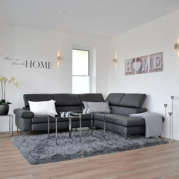 The White Pearl inkl Wäsche Set, Hotel in Heiligenhafen