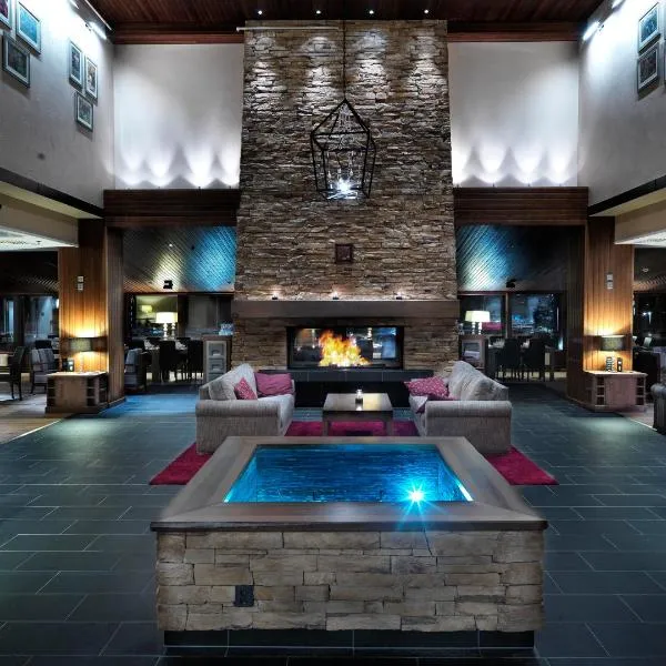 فندق سانتاس تونتوري، فندق في ساريسيلكا