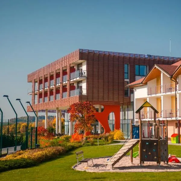 K-Triumf Resort, hotel in Lanžov