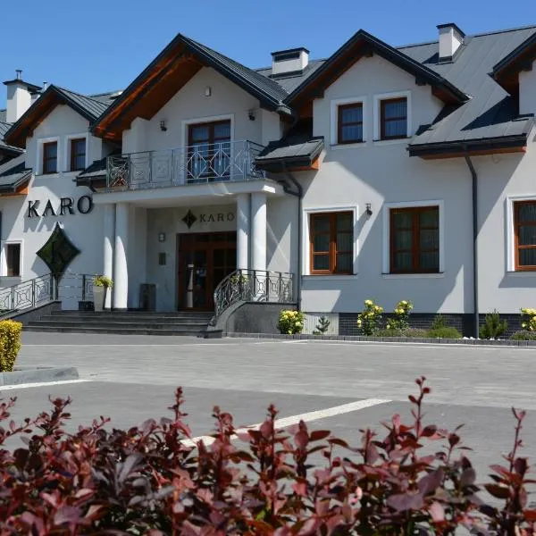 Hotel KARO, hotel in Taczów