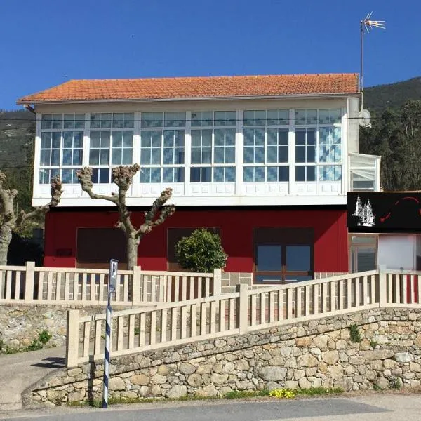 Alojamiento Camino Portugues Oia, хотел в Villadesuso