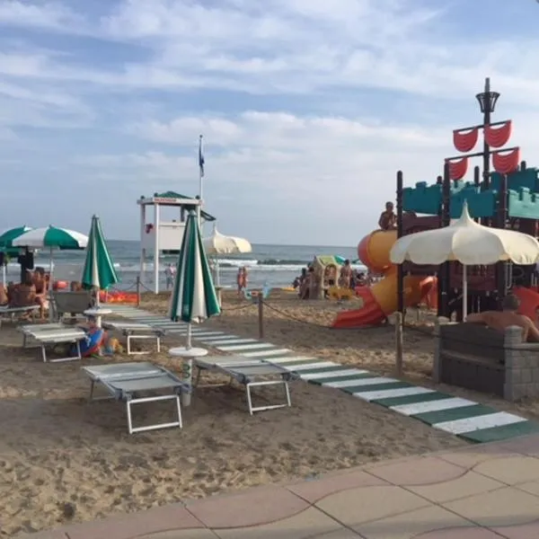 Casa Pineta, hotell sihtkohas Lido di Jesolo