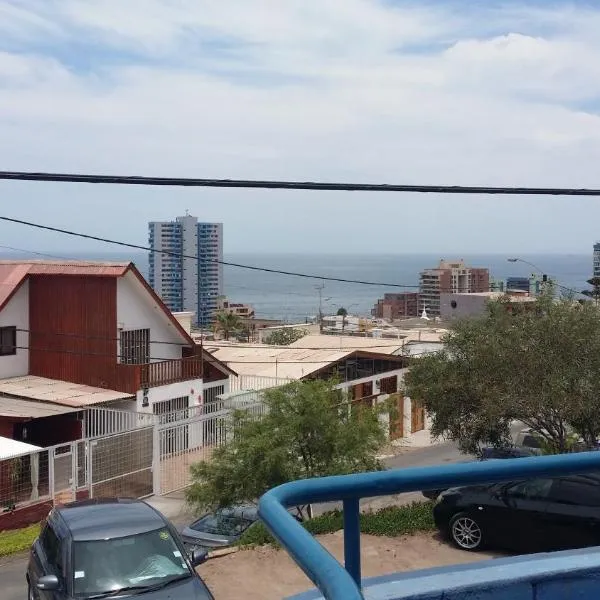 Homestay Iquique, hotel v mestu Iquique
