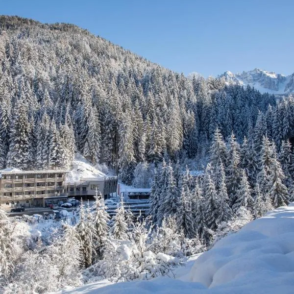 Das Mondschein, hotel v mestu Obereggen