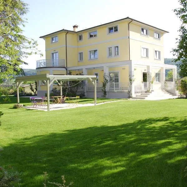 Ai Lecci in Centro, hotel in Sarteano