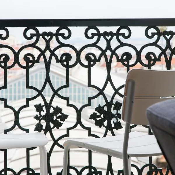 bairro alto view point 3 bedrooms chalet, hotel em Lisboa