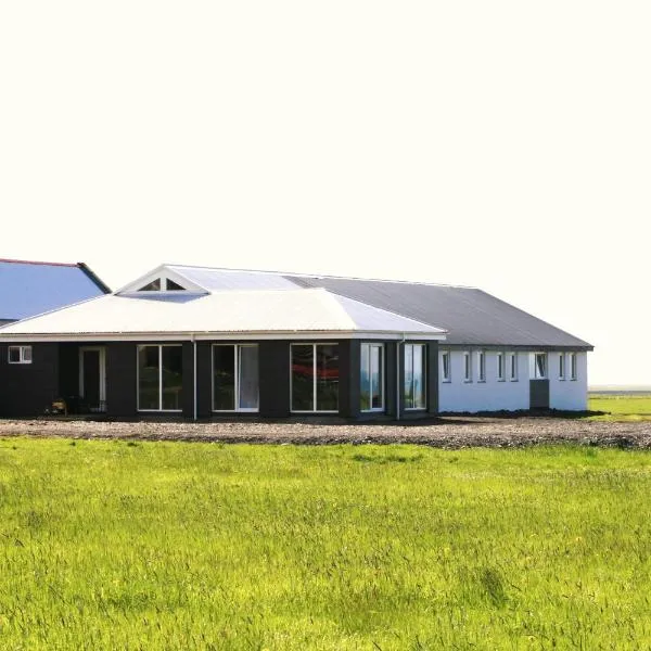 Guesthouse Vellir, hótel í Vík