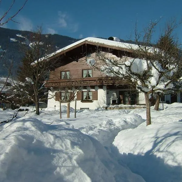 Gartenwohnung Mandl Garten Sauna Hot Pot Pool โรงแรมในไมส์โฮเฟิน