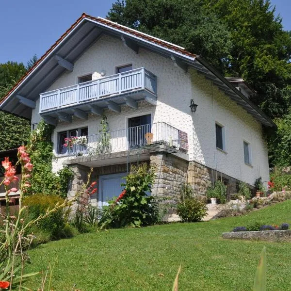 Ferienwohnung Regentalblick, hotel en Miltach