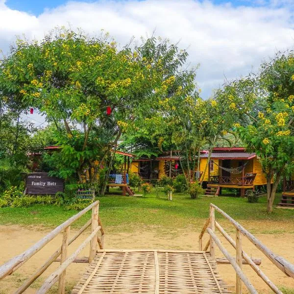Family Hut Pai, hotel in Pai