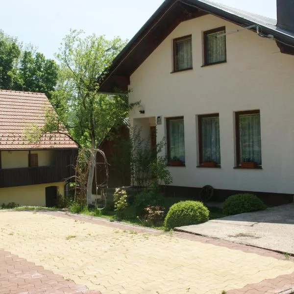 Holiday Home Smiljan, hotel in Gospić