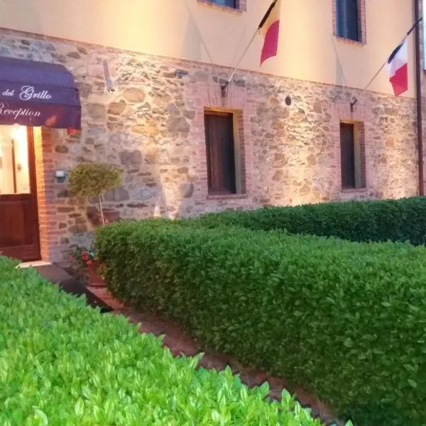 Oasi Del Grillo, готель у місті Badia a Ruoti