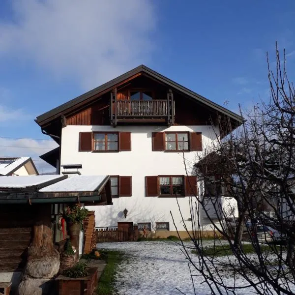 Haus Sonnenheim, hotel in Frastanz