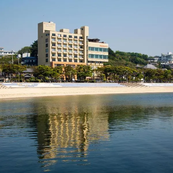 Ryugu Hotel, hotel di Nishio