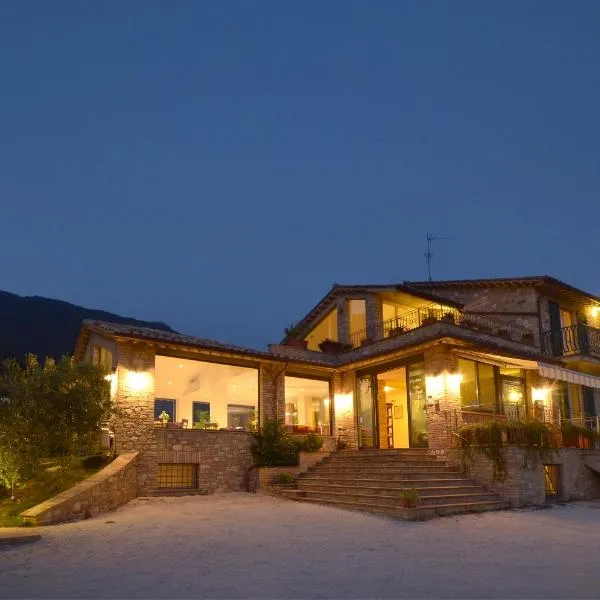Colle Degli Olivi snc, hotel v destinaci Assisi