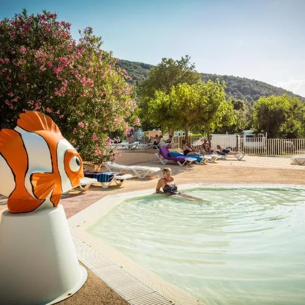 Aloha Camping Club, hotel em Reynès