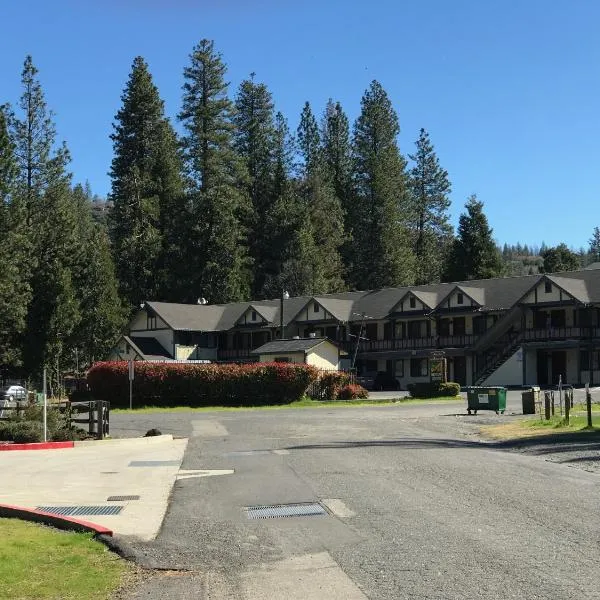 Wildwood Inn, hotel in Long Barn